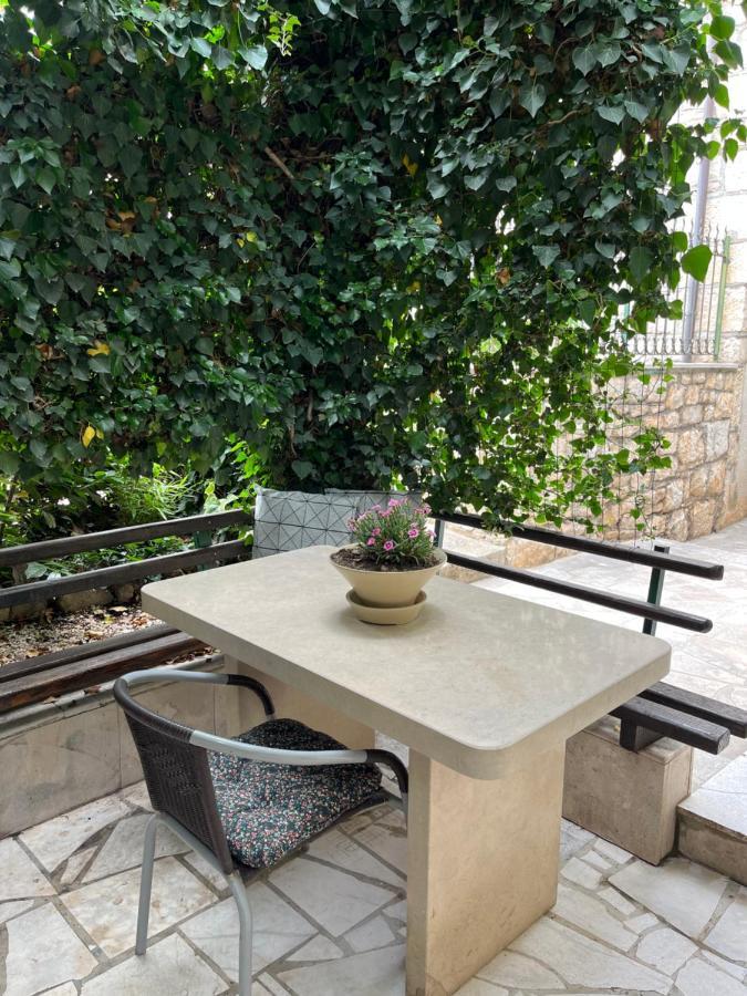 Apartment Get Supetar Zewnętrze zdjęcie