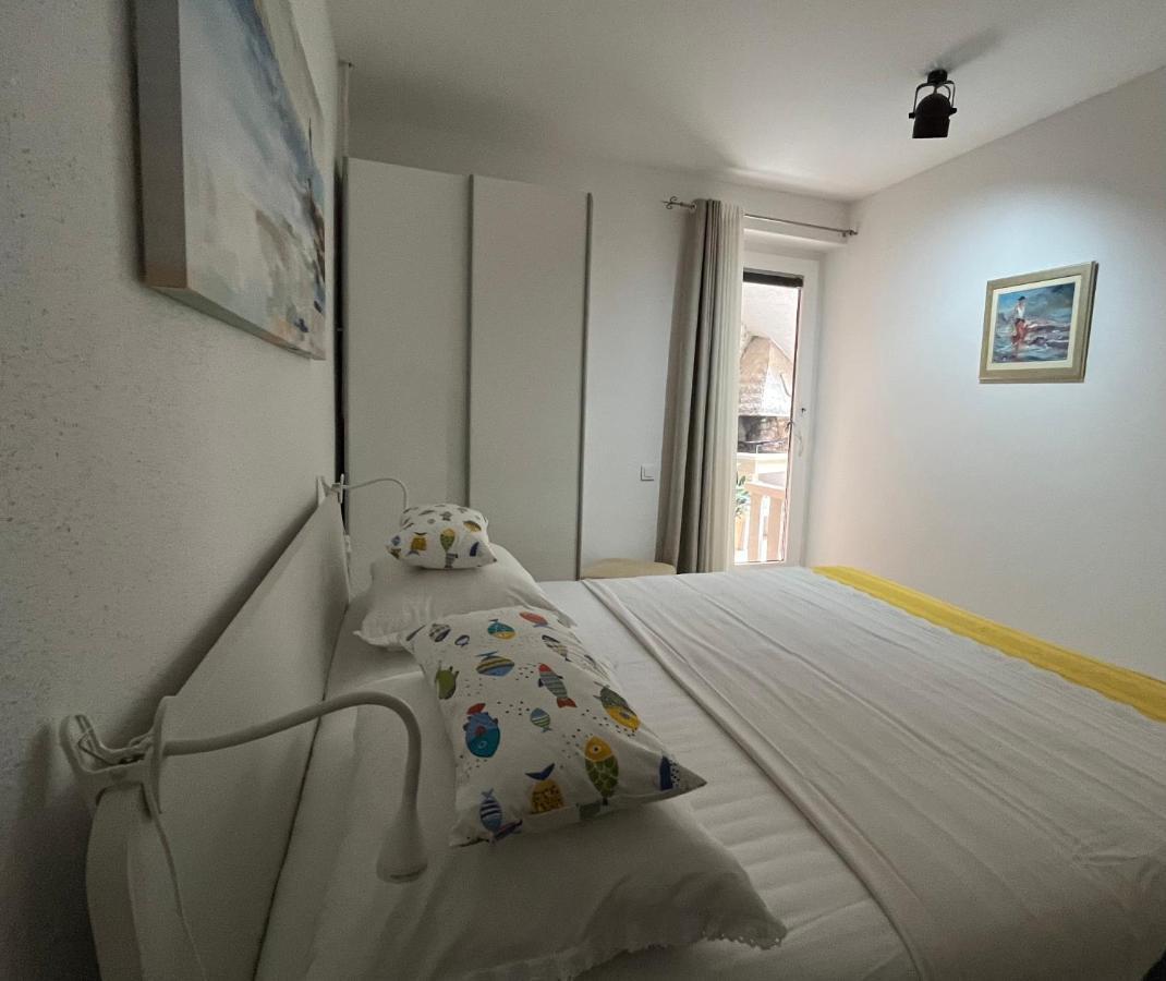 Apartment Get Supetar Zewnętrze zdjęcie