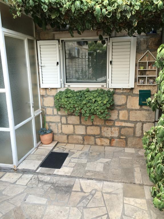 Apartment Get Supetar Zewnętrze zdjęcie
